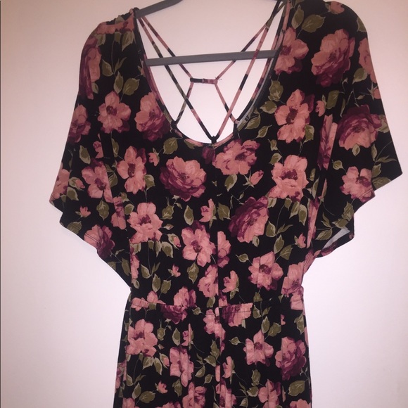 Romper - Picture 2 of 2